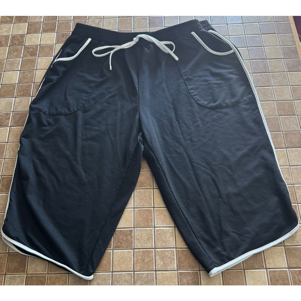 Women's SHEIN Curve Shorts 3XL Black with White Trim